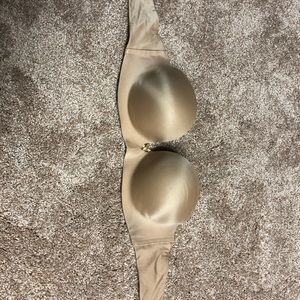 Victoria’s Secret Miraculous strapless bra